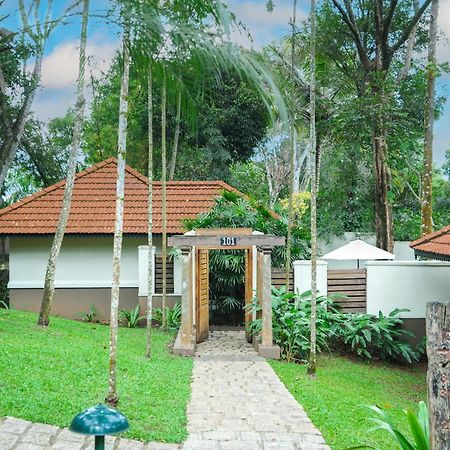 Greenwoods Resort, Thekkady Exterior photo