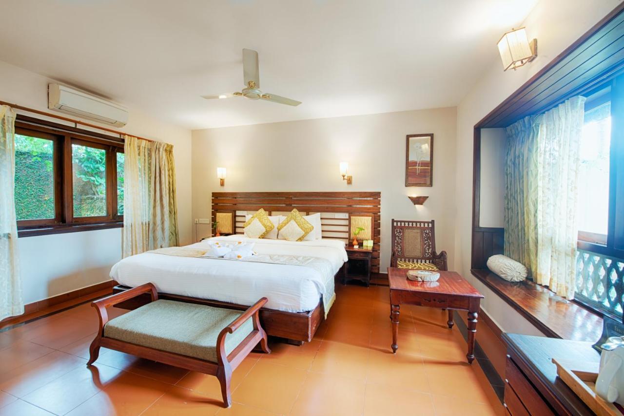Greenwoods Resort, Thekkady Exterior photo