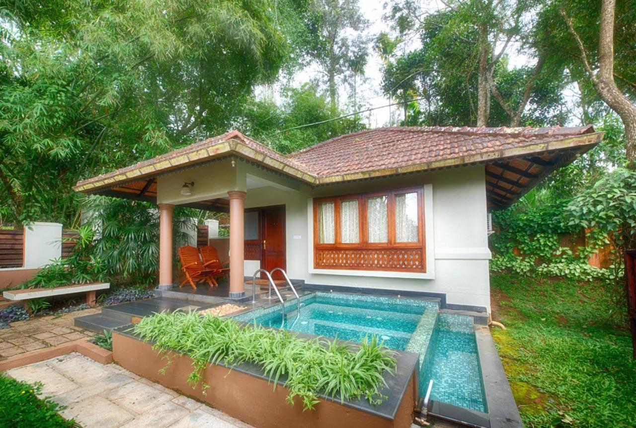 Greenwoods Resort, Thekkady Exterior photo
