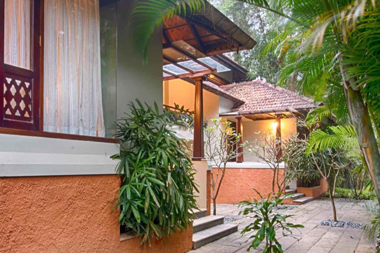 Greenwoods Resort, Thekkady Exterior photo