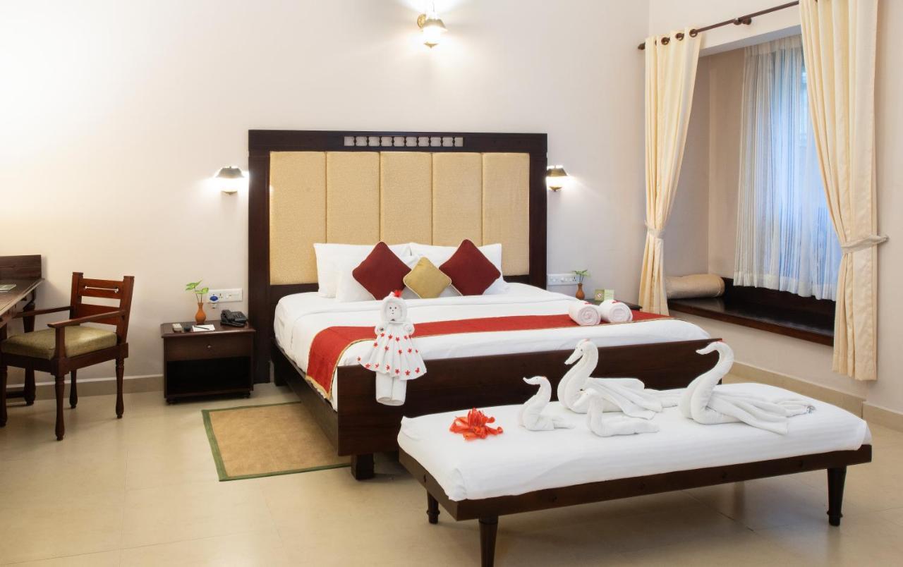 Greenwoods Resort, Thekkady Exterior photo