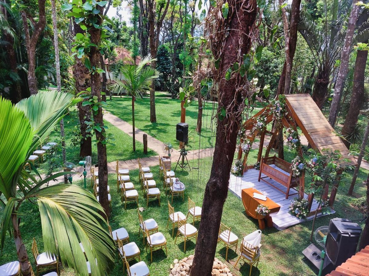 Greenwoods Resort, Thekkady Exterior photo