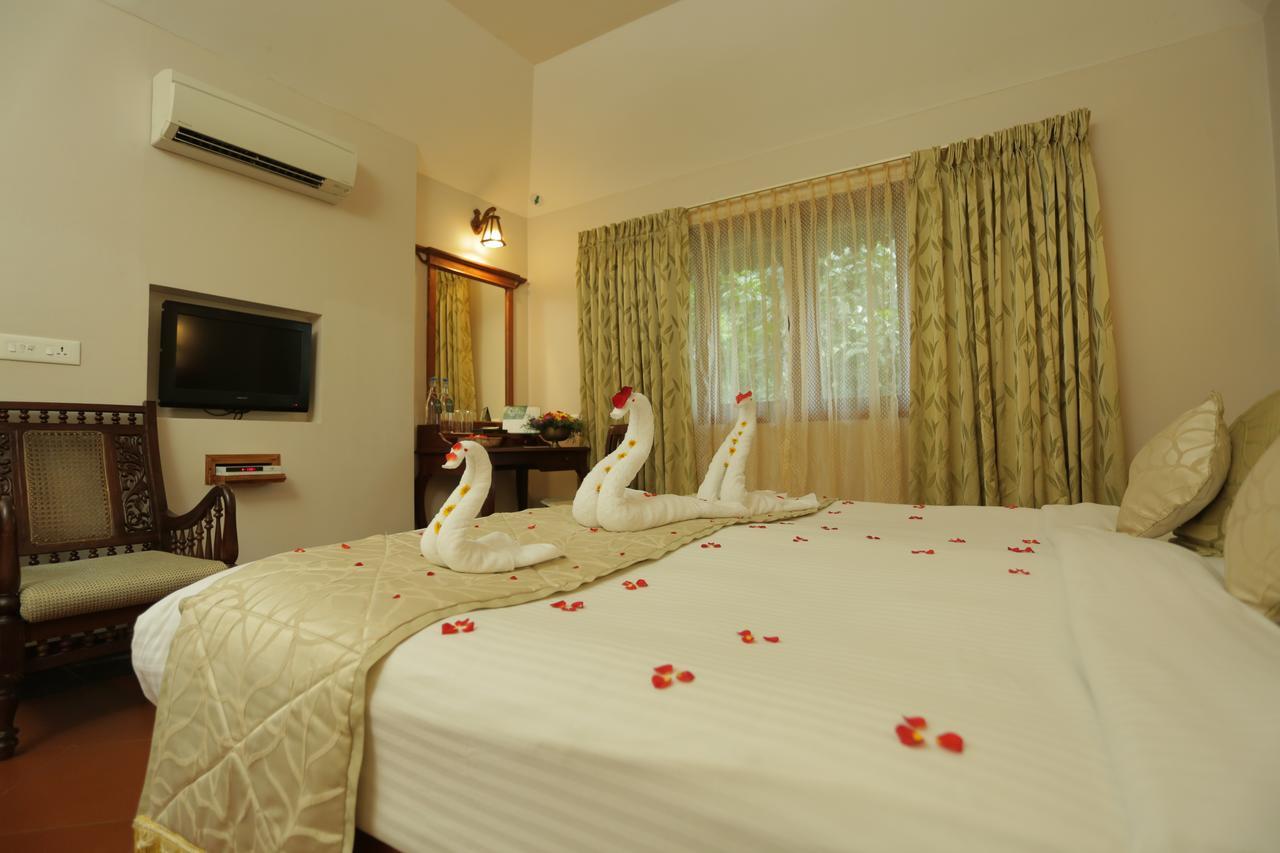 Greenwoods Resort, Thekkady Exterior photo