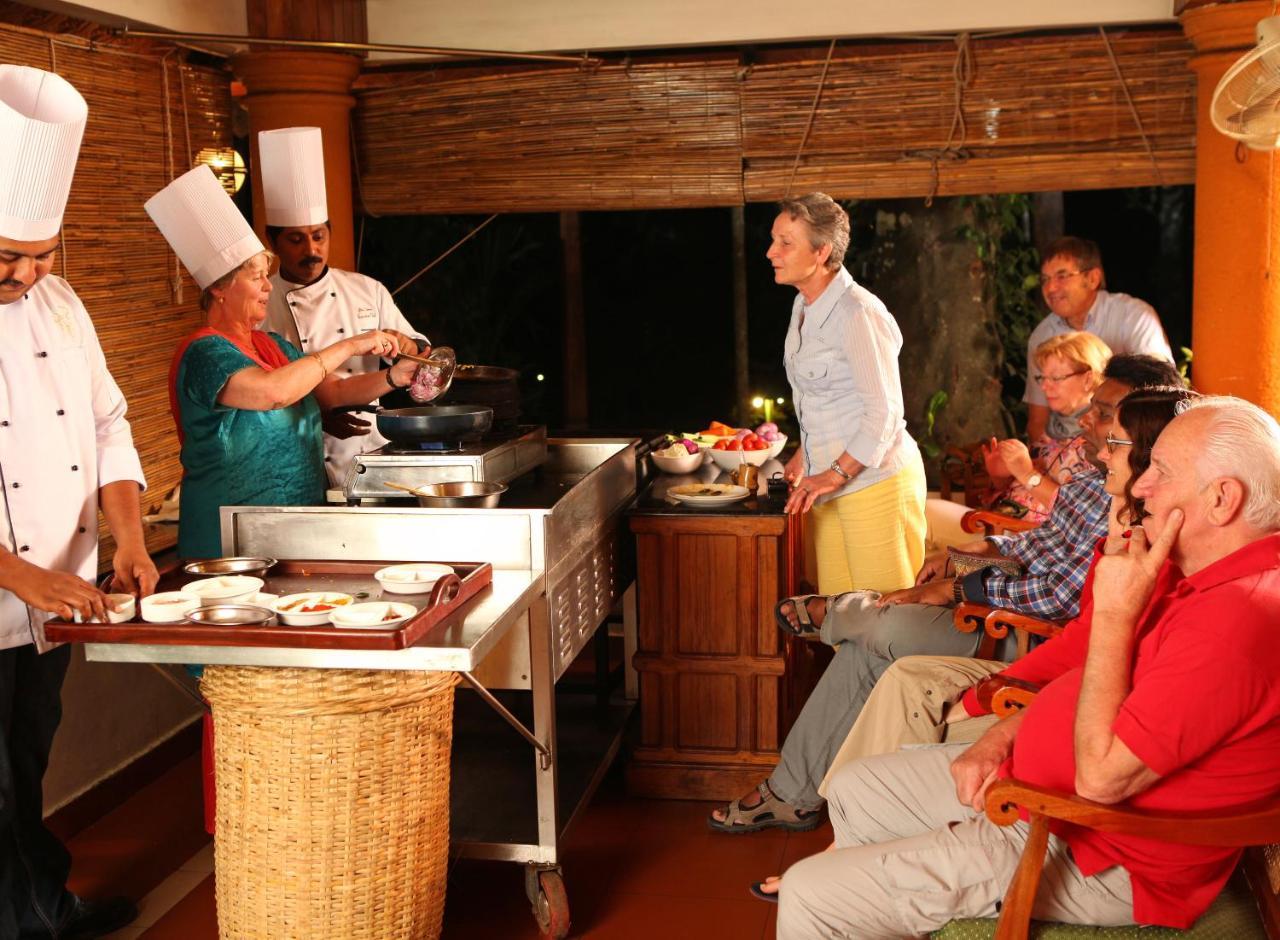 Greenwoods Resort, Thekkady Exterior photo