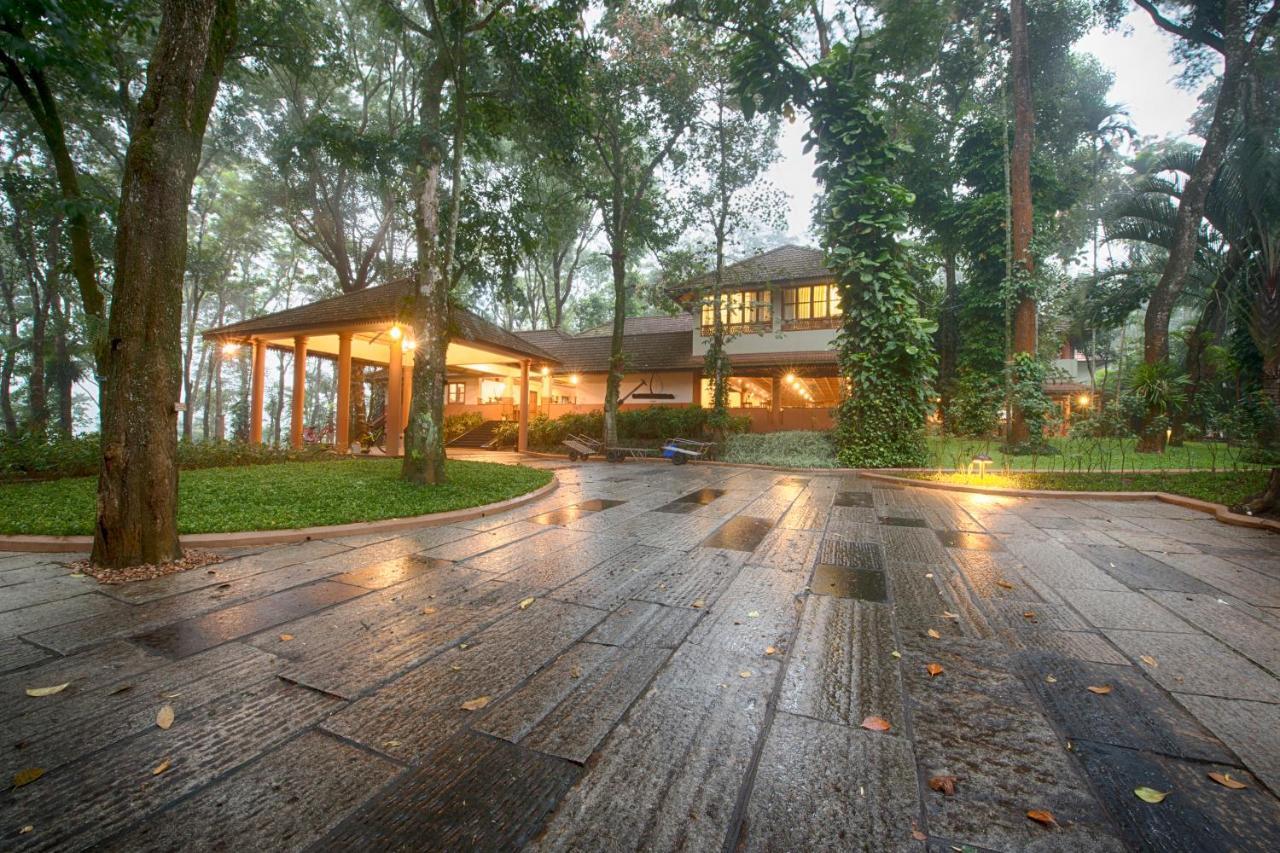 Greenwoods Resort, Thekkady Exterior photo